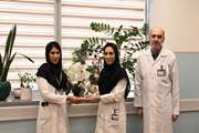 تقدیر از حنانه سهرابی به عنوان کارشناس نمونه فروردین ماه آزمایشگاه مجتمع بیمارستانی امام خمینی(ره) 