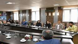 نخستین نشست شورای مدیران پشتیبانی مجتمع بیمارستانی امام خمینی(ره) در سال 1404 برگزار شد