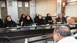 مراسم تکریم مدیر پیشین و معارفه مدیر جدید منابع انسانی مجتمع بیمارستانی امام خمینی (ره) برگزار شد 