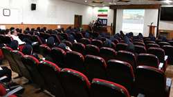 نشست صمیمانه کارکنان پرستاری با مدیر پرستاری مجتمع بیمارستان امام خمینی (ع) برگزار شد