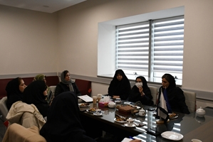 دومین جلسه هم‌اندیشی اعضای ستاد مرکزی امور بانوان خیر مجتمع بیمارستانی امام خمینی(ره) برگزار شد