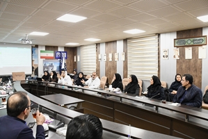 سی‌وچهارمین جلسه هیئت‌رئیسه مجتمع بیمارستانی امام خمینی (ره) برگزار شد