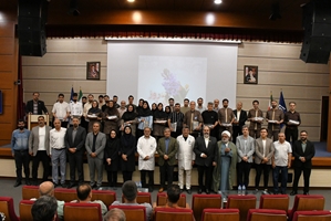 مراسم گرامیداشت روز کارگر در مجتمع بیمارستانی امام خمینی (ره) برگزار شد