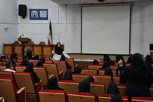 جلسه توجیهی مدیریت مصرف دارو و تجهیزات پزشکی در مجتمع بیمارستانی امام خمینی (ره) برگزار شد