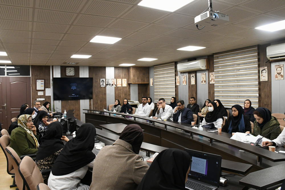 جلسه بهمن‌ماه کمیته مرگ و میر مادران مجتمع بیمارستانی امام خمینی (ره) برگزار شد