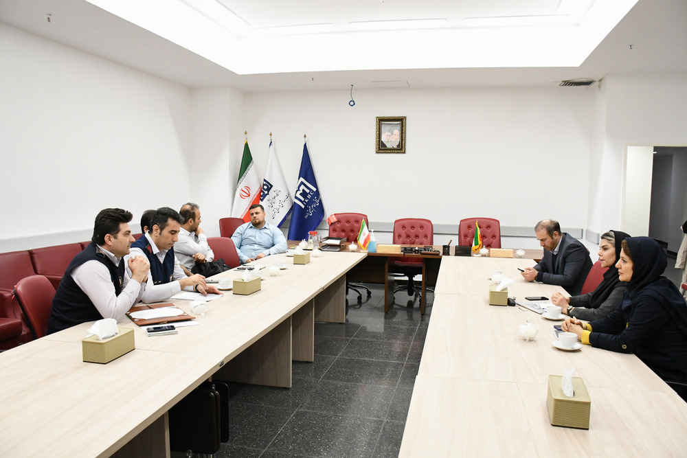 برگزاری اولین جلسه نشست تخصصی کارگروه ایمنی و حفاظت از حریق مجتمع بیمارستانی امام خمینی (ره) در سال 1404